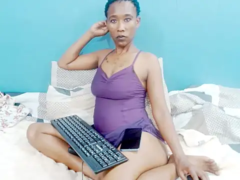 QueenYc: онлайн-секс-чат