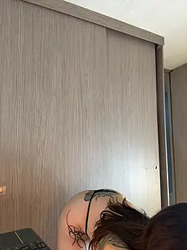 Živý XXX chat candyfox26__