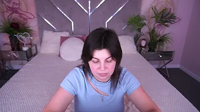 MirandaWong live XXX chat