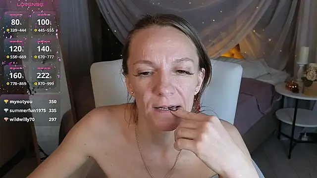 Jesica_mooonのライブXXXチャット