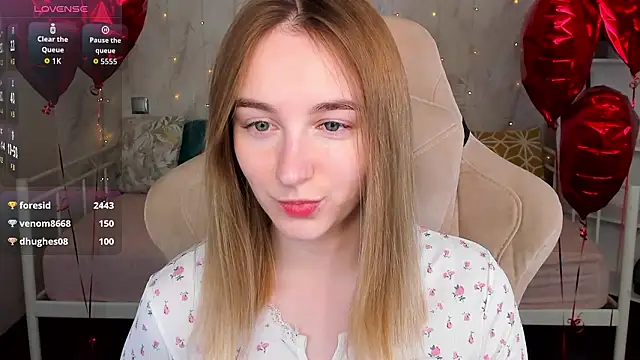 Shy_PollyのライブXXXチャット