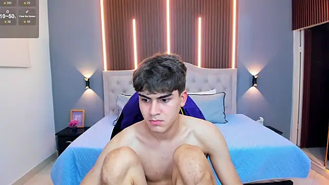 Tommy18__: онлайн-секс-чат