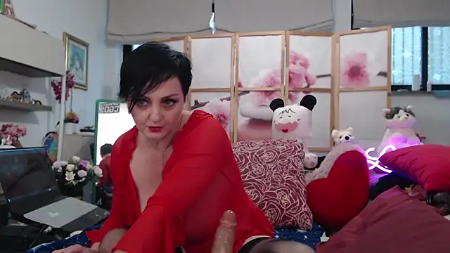 Chat +18 de lucillabollente ao vivo