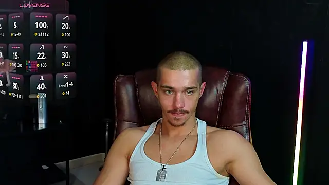 KaydenDrew: онлайн-секс-чат