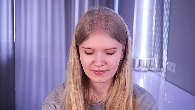 MelanyRuch: онлайн-секс-чат