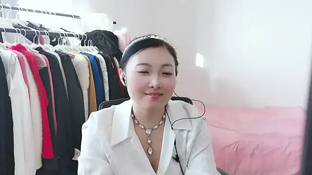 Rachel-6600's Live XXX Chat