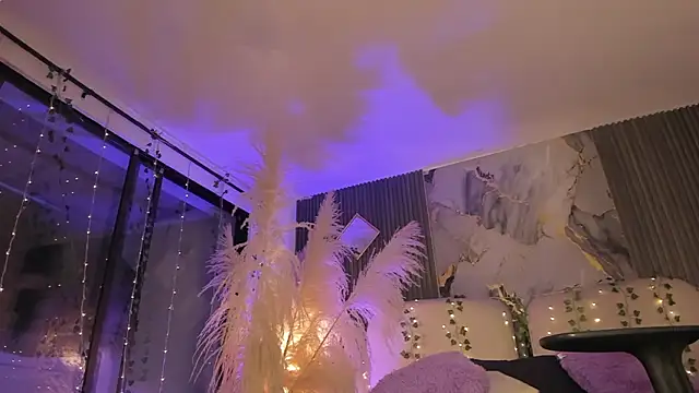 Онлайн чат XXX SarahCastro1_