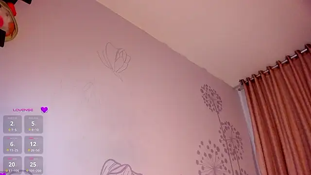 VelmaVibes: απευθείας συνομιλία ΧΧΧ