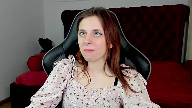 FreyaVey Adlı Modelin Canlı XXX Sohbeti