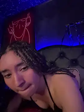 Sophie_LS লাইভ XXX চ্যাট