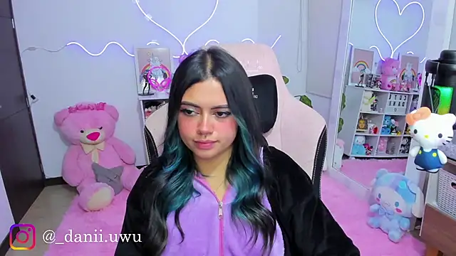 Chat XXX en directo de CuteDani_