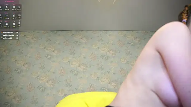 HollieCollelo 라이브 XXX 채팅