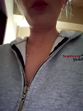 VIKS_SECRET – Live XXX-chat