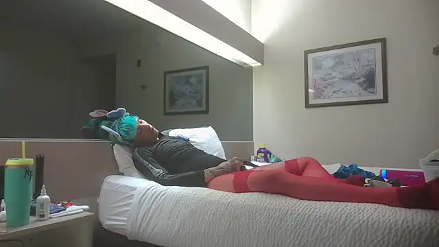 AskAveryAnything: διαδικτυακό σόου στην κάμερα