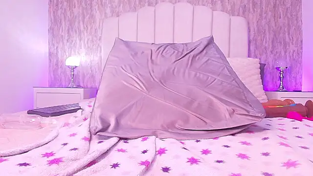 แชท XXX สดของ raven_lilith_