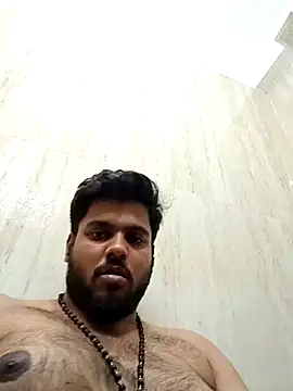 Cute_Big_Hairy_Bear live XXX chat