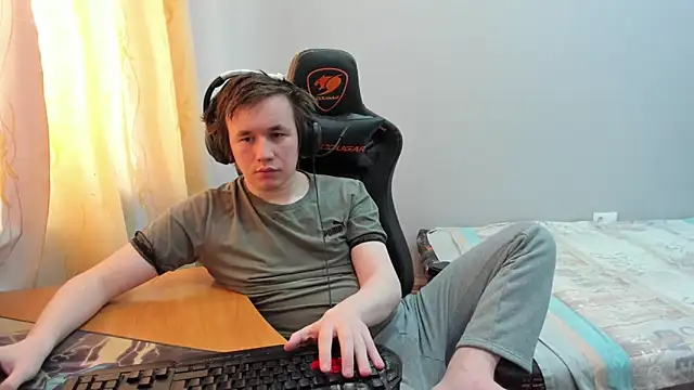 iliaskrislove live XXX chat