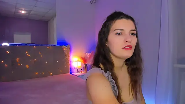 Laura_Leee élő XXX-chatje