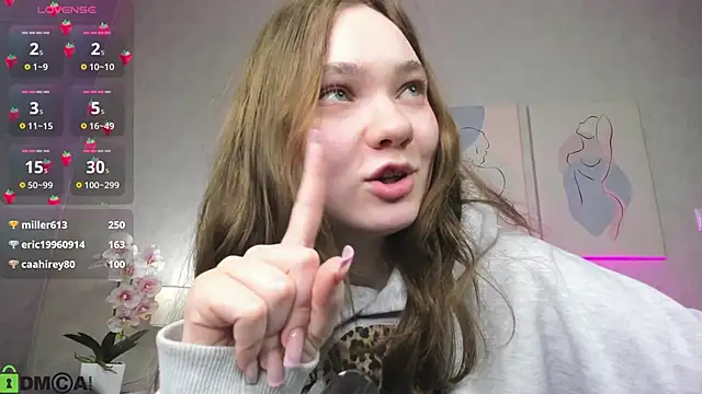 Genne_Tierney Live XXX-Chat