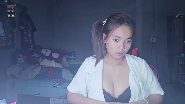 Pearlveil Show in webcam