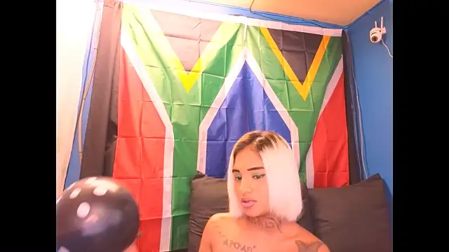 indiansumaya29 Webcam Show