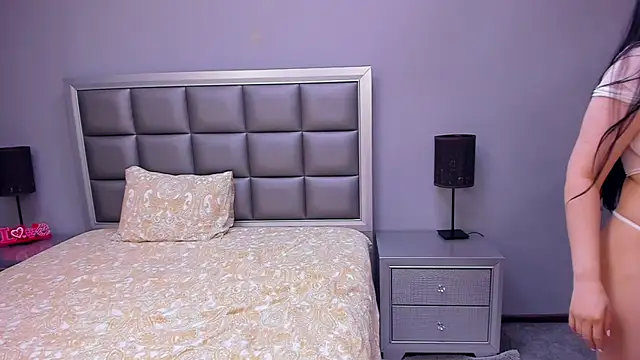 دردشة HellennSweet الجنسية المباشرة