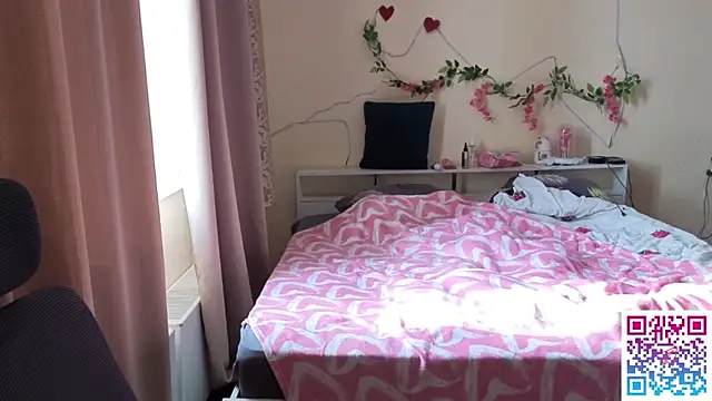 Онлайн чат XXX boozekirs_