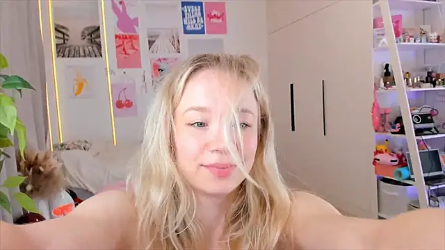 Pertunjukan Kamera Web Lily_Young