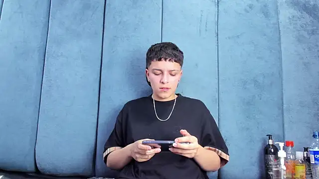 Megan_Thompson_: απευθείας συνομιλία ΧΧΧ