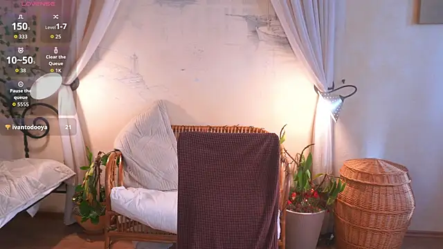 EvaDowe 现场XXX聊天