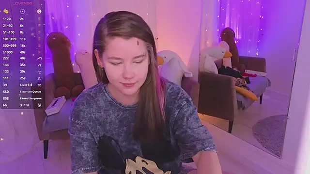 Mira_Falls – Live XXX-chat