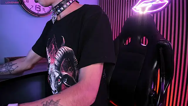 Maximoking26 Webcam show