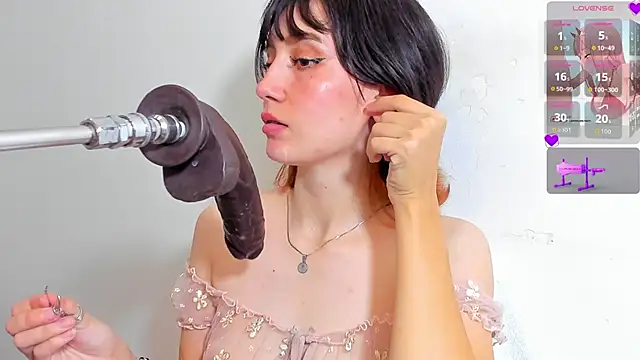 Chat +18 de lizzy_davis_1 ao vivo