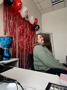 Živý XXX chat Juicy_PeachLux