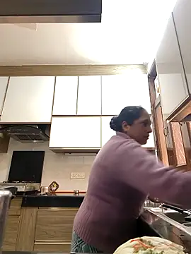 Hot-Sana2 Adlı Modelin Canlı XXX Sohbeti