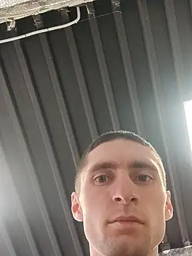 Chat +18 de Darkfades ao vivo