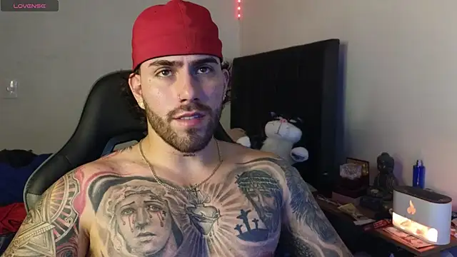 Chat +18 de Ades_Lowe ao vivo