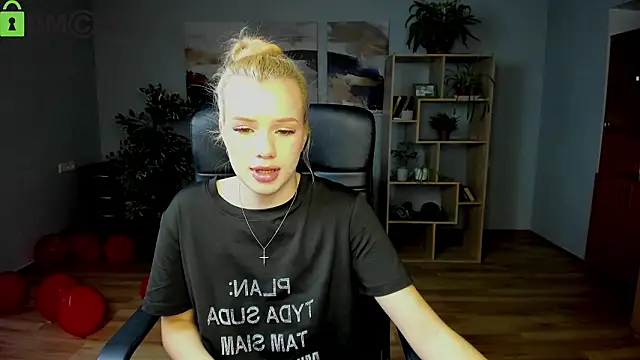 Stacy_Western 即時 XXX 聊天