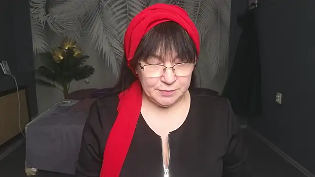 Tori_Twirl Chat XXX in diretta