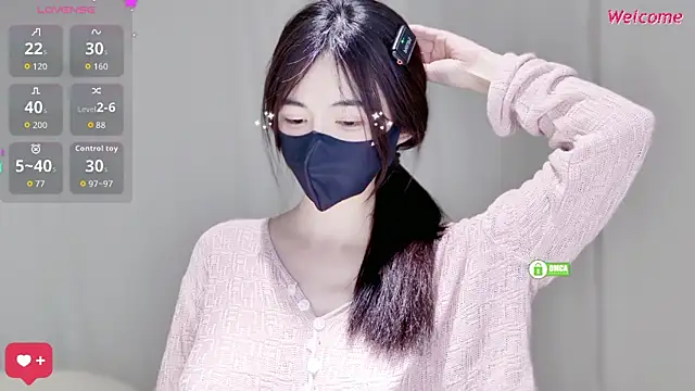 -Hell0-Kitty Live XXX Chat