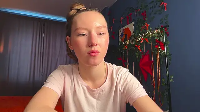 Anna_Karen Webbikameraesitys