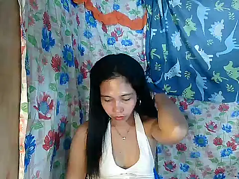 Chat +18 de PinaySkinnyGirl ao vivo