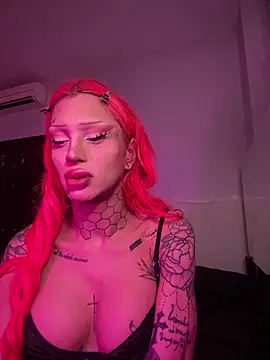 hiraheliss Adlı Modelin Web Kamerası Şovu