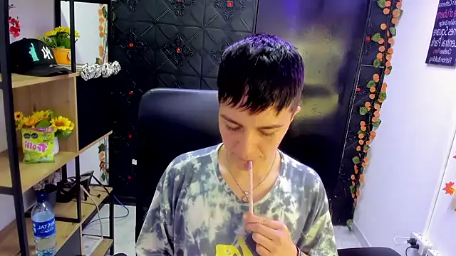 แชท XXX สดของ _Hannah_Hot