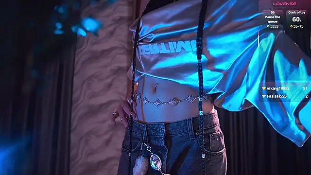 Chat XXX en directo de CleoStringer