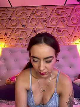 MelanyyJhonson15n Live XXX chat