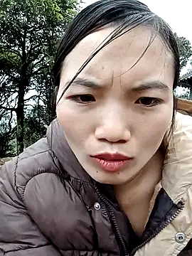 แชท XXX สดของ ngan-cute