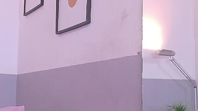 cutepetitee Chat XXX in diretta