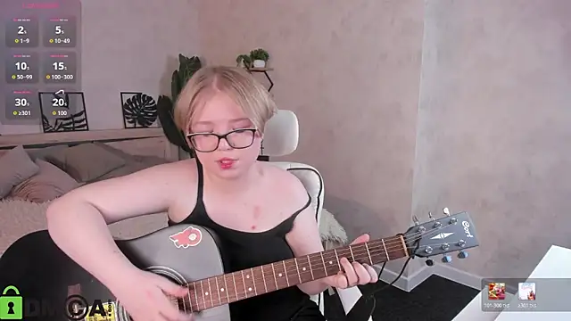 Lauraaa_Smith Live XXX-Chat