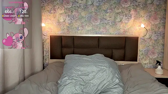 LoraDavi 现场XXX聊天